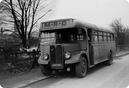 Devon General - AEC Regal III - LUO 594 - SR594