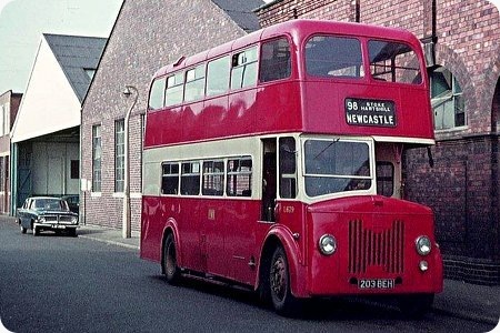 PMT - Leyland Titan PD2/20 - 203 BEH - L679