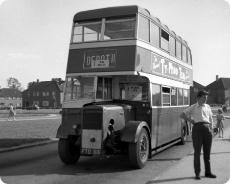 Lytham & St Annes Corporation - Daimler CWA6 - FTD 618