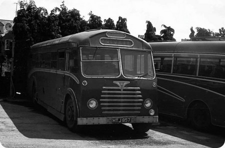 Smiths Luxury Coaches - AEC Regal - HTJ 857