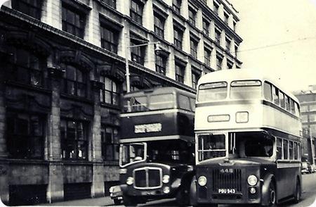 Oldham Corporation - Leyland Titan - PBU 943 - 443