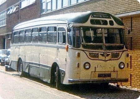 Maidstone & District - AEC Reliance - TKM 329 - C329