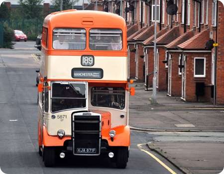 Stockport Corporation - Leyland Titan PD3 - KJA 871F - 71 / 5871