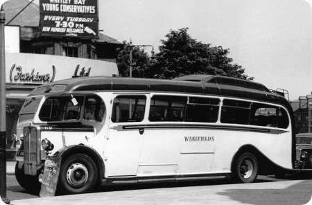 Wakefields Motors - AEC Regal - FT 45?? - 110