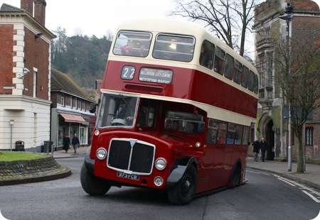 Southampton Corporation - AEC Regent V - 373 FCR - 353