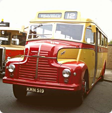 Douglas Corporation - Leyland Comet - KMN 519 - 21