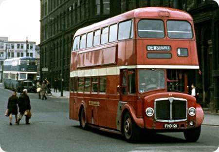 Yorkshire Woollen District - AEC Regent V - FHD 121 - 94